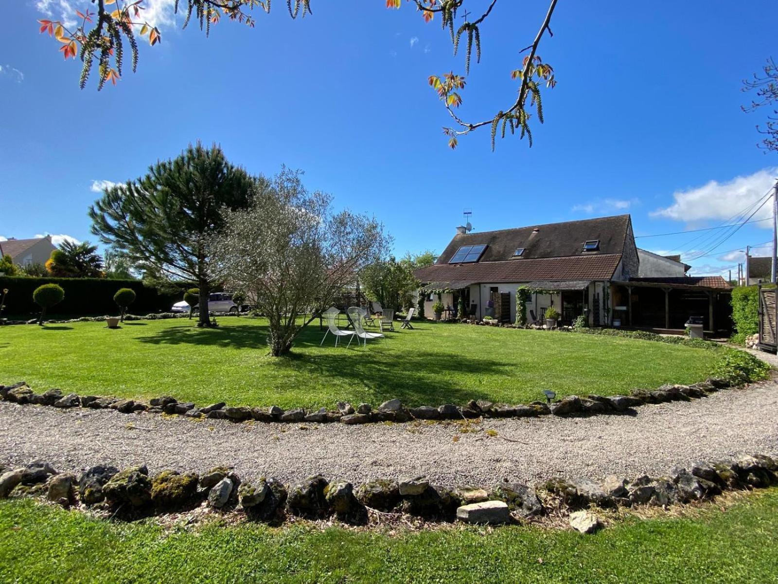 Gite Et Studios Les Barongeres Farges-les-Chalon 외부 사진