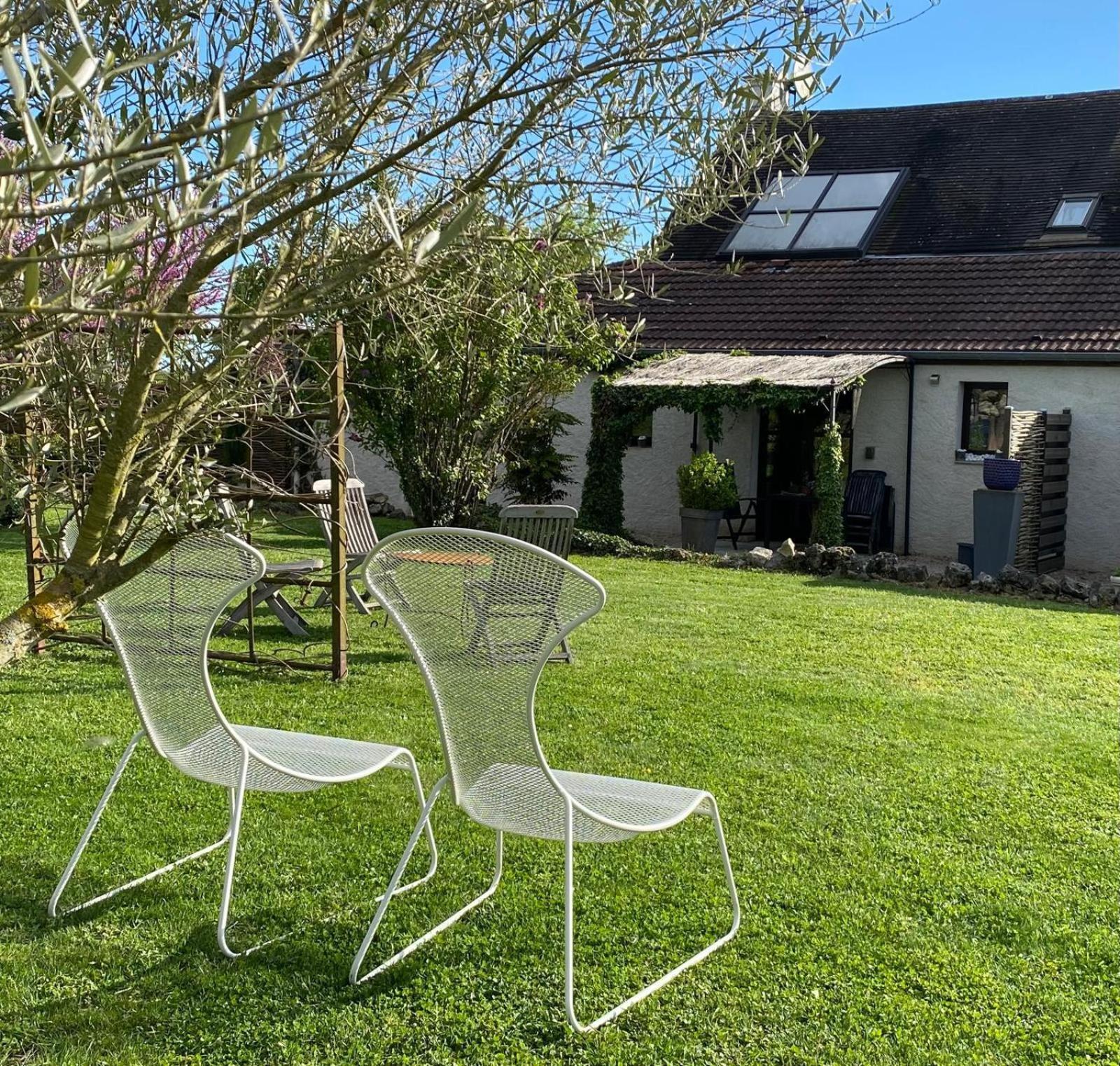 Gite Et Studios Les Barongeres Farges-les-Chalon 외부 사진